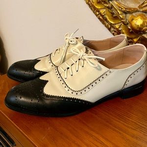 Women’s U Lite Genuine Leather Oxfords Like New SZ 9
